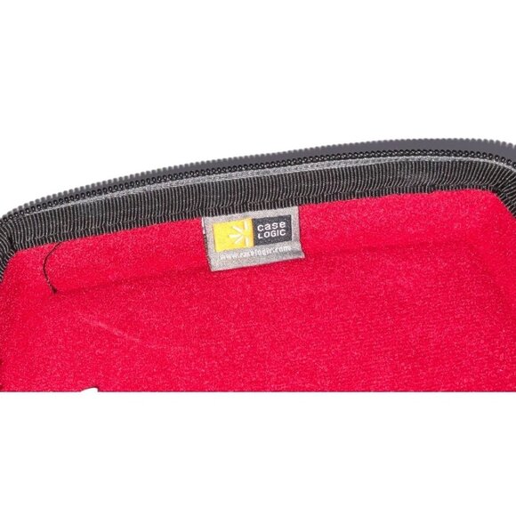 TomTom GPS With Case Logic Carrying Case & Accessories - Picture 6 of 6